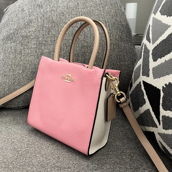100% AUTHENTIC NWT COACH Mini Cally Crossbody In Pink Beige Colorblock #5691